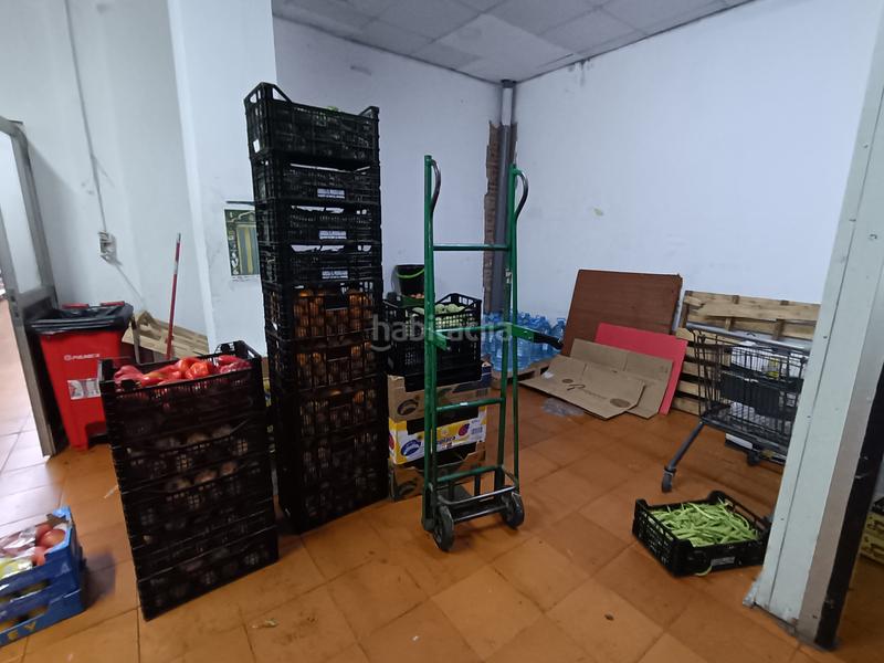 Foto 7ed0b739-3424-418c-95c1-e410e4e0e509. Local comercial a La Salut Badalona