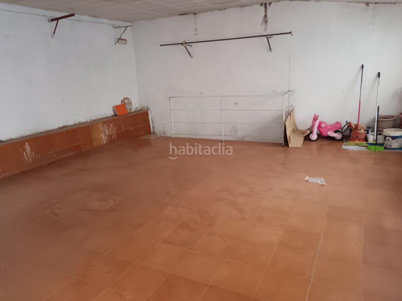 Foto 9e2352ce-5ff8-49a9-ada6-588c395817fa. Local comercial a La Salut Badalona