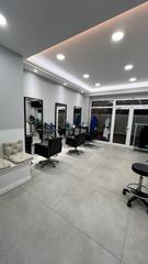 Rent Business premise  Carrer d'austràlia. Traspaso/alquiler de local en calle australia, badalona