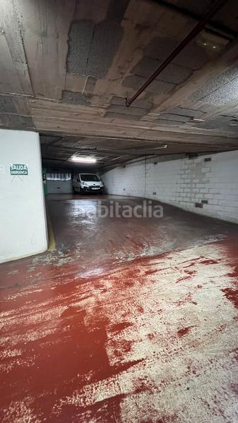 Foto 1caddb31-b2ad-41e9-b007-fb82a9bf7000. Parking coche parking en venta en calle cervereta, Llefià en Badalona