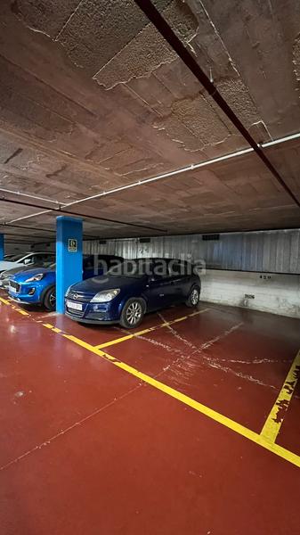 Foto 38e67243-a8ad-4c64-966c-1e822639a703. Parking coche parking en venta en calle cervereta, Llefià en Badalona