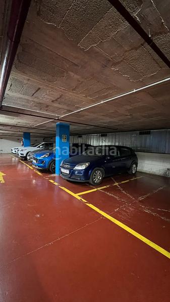 Foto d00809ca-ddfd-4dfc-9623-cd25c716196f. Parking coche parking en venta en calle cervereta, Llefià en Badalona