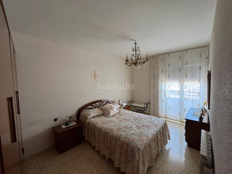 Foto 0d18ba58-f84b-45b9-bd7f-86f553506b2f. Dúplex amb calefacció a Fondo Santa Coloma de Gramenet