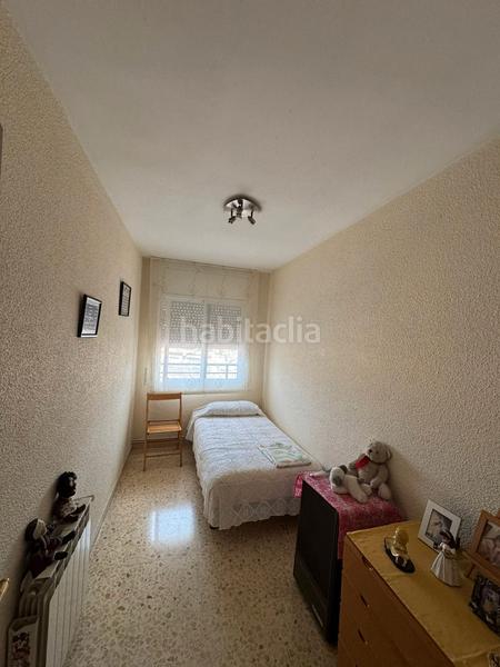 Foto 40f084d7-d861-4a35-b770-f46f0dd0b4ed. Dúplex amb calefacció a Fondo Santa Coloma de Gramenet