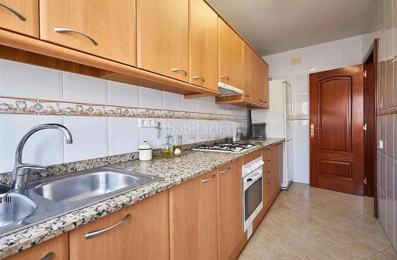 Foto 00eca632-b665-4a60-a875-f3b4e901e249. Pis amb calefacció aparcament piscina a Santa Maria-l´Eixample-Sud Sumella Cubelles