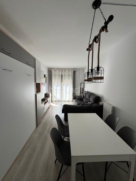 Foto 381ddab0-e979-4bec-887d-d157b137e7ae. Pis amb calefacció aparcament piscina a Progrés - Pep Ventura Badalona