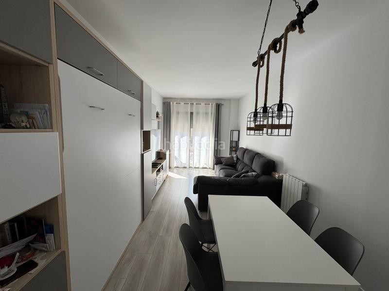 Foto 823bf319-32e5-4413-8b75-5e6771cf8641. Pis amb calefacció aparcament piscina a Progrés - Pep Ventura Badalona