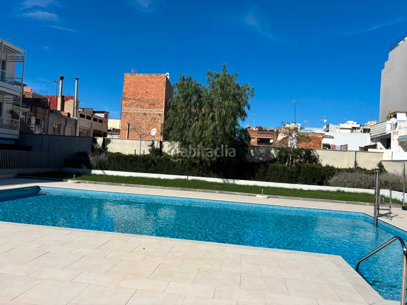 Foto 82a560ca-3707-499d-a341-2678cad0b199. Pis amb calefacció aparcament piscina a Progrés - Pep Ventura Badalona
