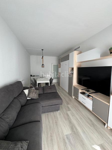 Foto c5756229-a102-4bac-b005-4d1fcfbc9b8e. Pis amb calefacció aparcament piscina a Progrés - Pep Ventura Badalona