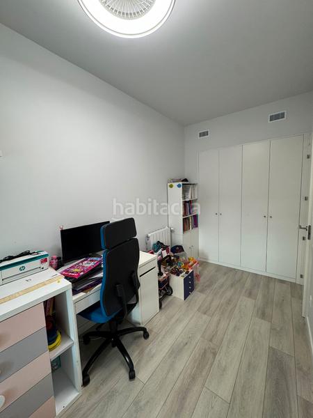 Foto f043d951-84e2-4e67-815c-4c91ed4d51a0. Pis amb calefacció aparcament piscina a Progrés - Pep Ventura Badalona