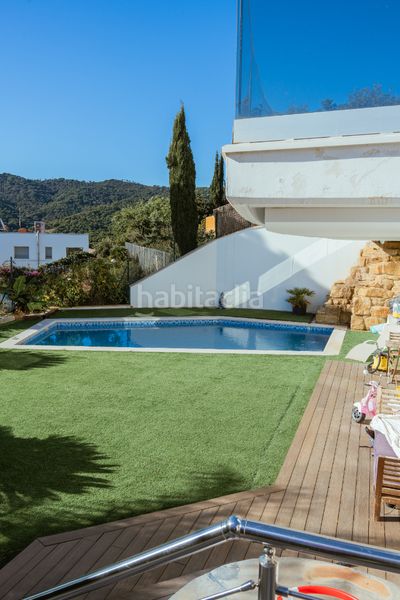 Foto 15464ddc-7f53-464a-a1ac-35ef0f9db3f0. Xalet amb xemeneia calefacció aparcament piscina a Vilassar de Dalt