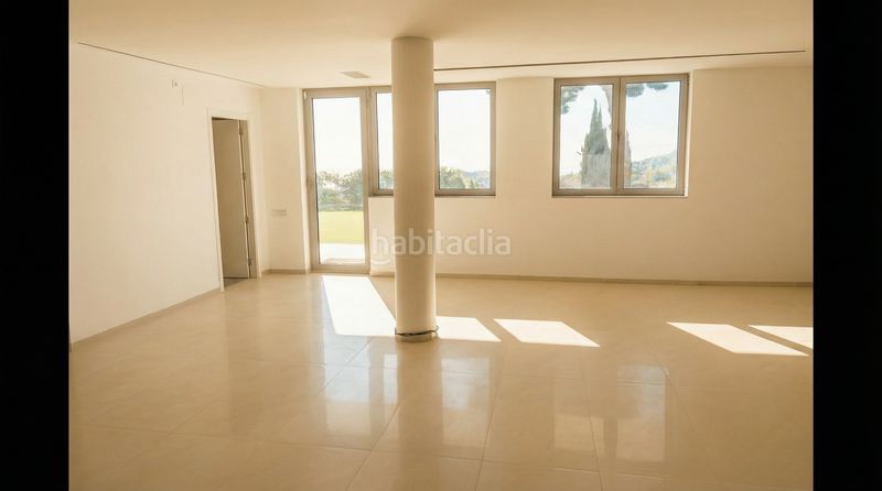 Foto 210f076c-6b8d-4d7d-880b-d9f2d6f52b9c. Xalet amb xemeneia calefacció aparcament piscina a Vilassar de Dalt