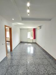 Flat  Avinguda de la generalitat. Piso en venta av/generalitat (santa coloma de gramanet)