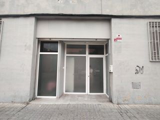 Erdgeschoss  Carrer del príncep d'astúries. Piso en venta c/princep d'asturies sant roc (badalona)