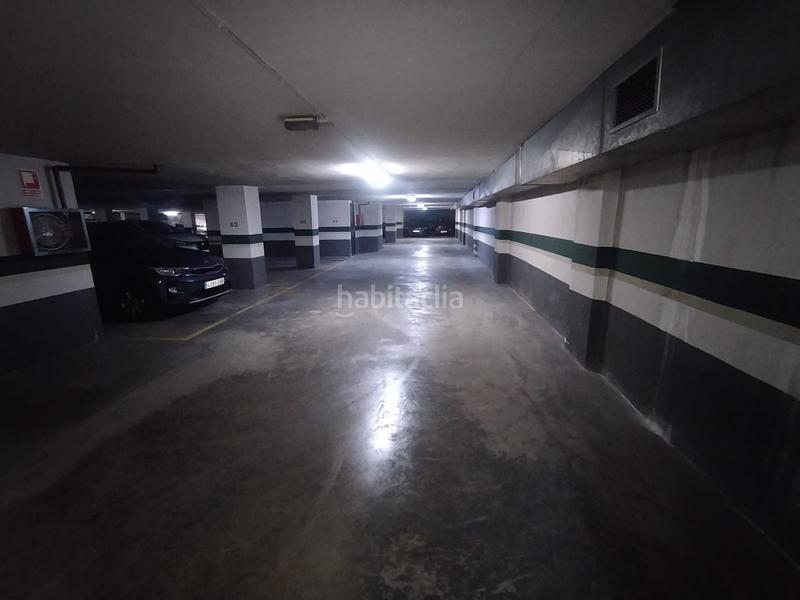 Foto fc24f8d8-4867-4527-83c9-25e1a3e45b17. Aparcament cotxe a Favara Valencia