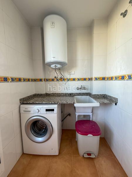 Foto 480b79a1-f652-4c73-bb3a-26be294b3b77. Xalet amb aparcament piscina a Oliva nova Oliva