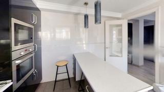 Pis  Carrer de joanot martorell. Piso en venta