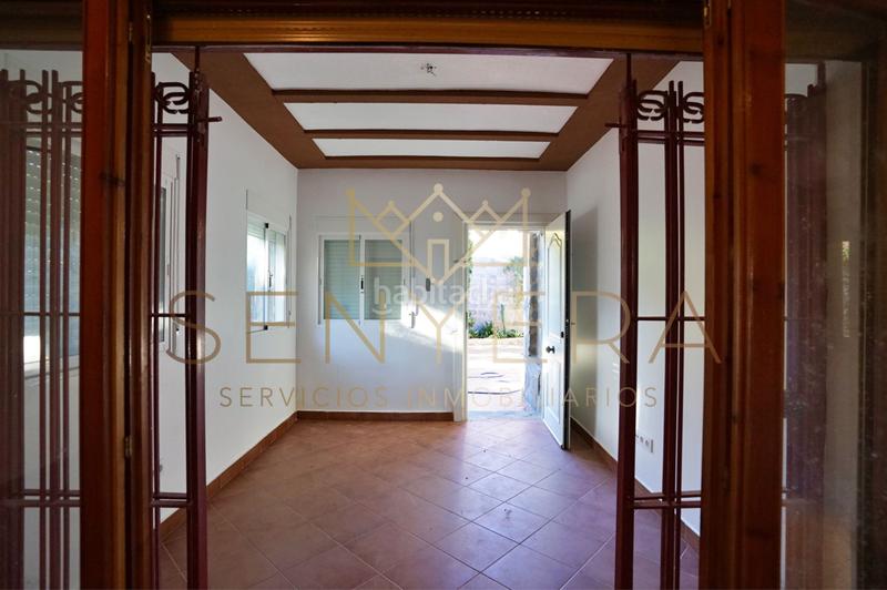 Foto e6fbfb2b-e0a4-4dee-8889-ede9d27d5da0. Chalet with parking in San Antonio de Benagéber