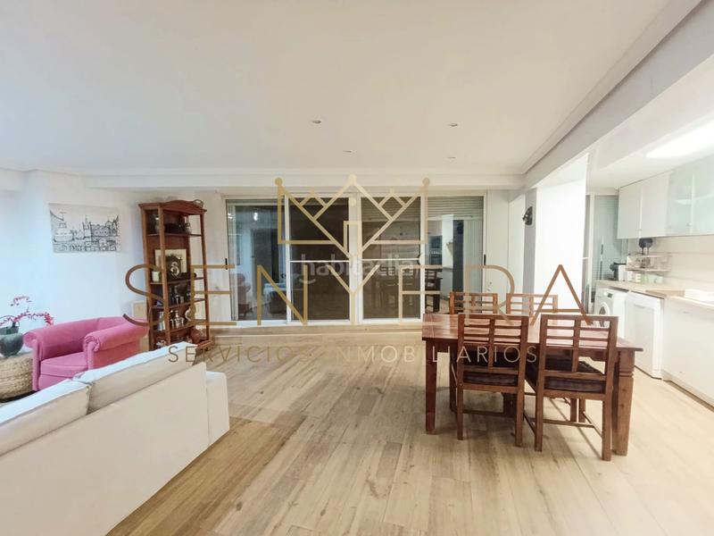 Foto da030ffd-e98d-47bf-96eb-8e0595536178. Appartamento in Barrio de Patraix Valencia