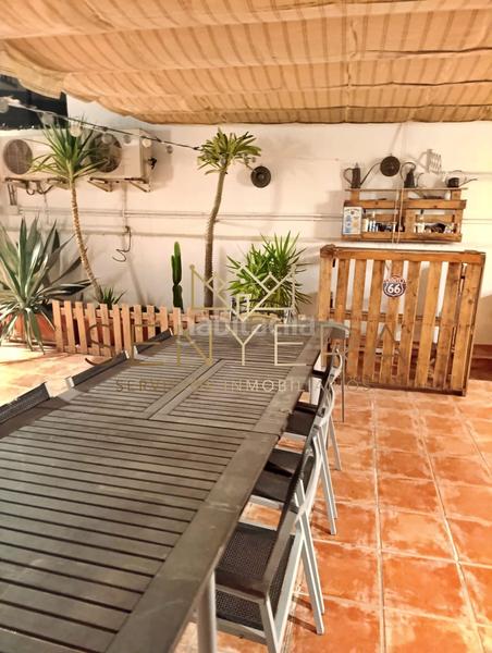 Foto c6c4163e-5f61-4f5a-80cc-e309aa7dce8b. Appartement dans Barrio de Patraix Valencia