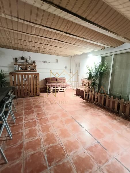 Foto cfe98e5a-37bf-44e1-a62e-7af1c2762a4f. Piso en Barrio de Patraix Valencia