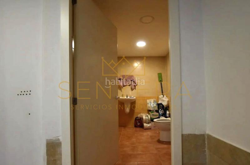 Foto 7f43d02d-9368-4c2b-b087-31979f4aa53b. Local commercial dans El Mercado Manises