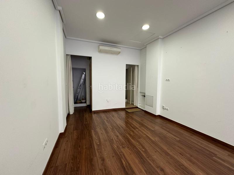 Foto 51041e21-1944-4d74-887e-65a9ac4b1846. Local comercial a Barrio de Patraix Valencia