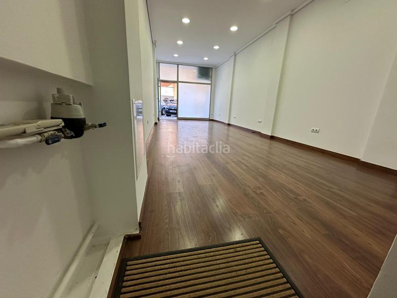 Foto 5e4e5e3a-1abd-4f35-8403-2e0a48387055. Local commercial dans Barrio de Patraix Valencia