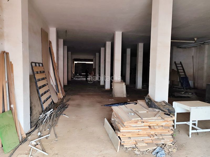 Foto ff297a86-d3a9-4ea8-8191-780ea7ad65ef. Local comercial a Camí Reial Valencia