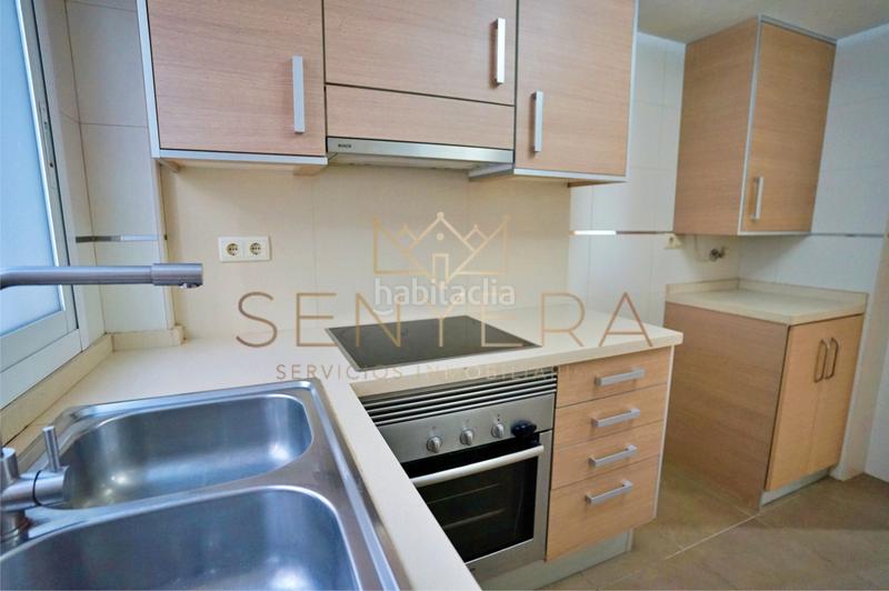 Foto e908688f-34bb-4703-b5b6-4900c0209ab1. Flat with parking in Cardenal Benlloch Mislata