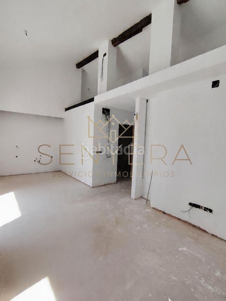 Foto e1e55f7c-17a9-4a7b-9c87-d0781a216106. Casa adossada a Barrio de Patraix Valencia