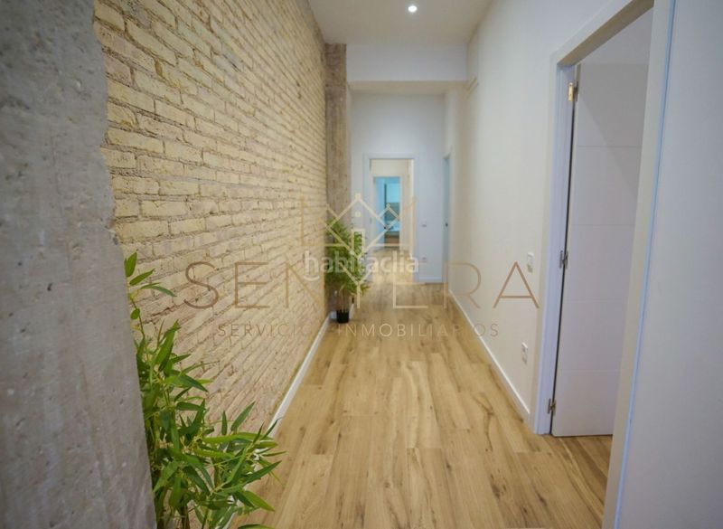 Foto b7ebd511-821e-4c08-ae64-f2b4cf71e407. Piso en Barrio de Campanar Valencia