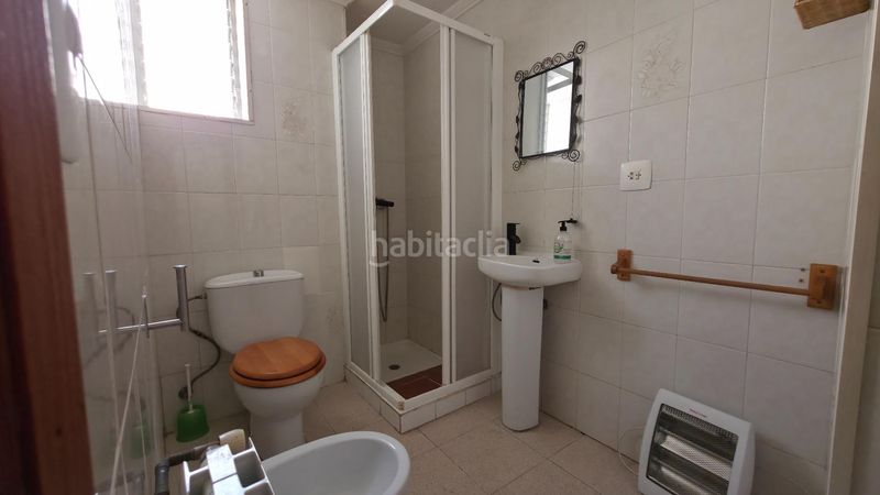 Foto ced42262-551d-4bb8-a00d-0ea5b94412b1. Masia a Navarrés
