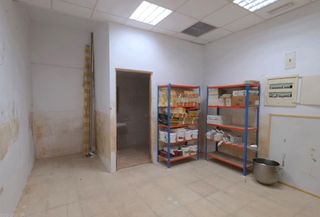 Lloguer Local Comercial a Metro - Auditorio. Local  en alquiler