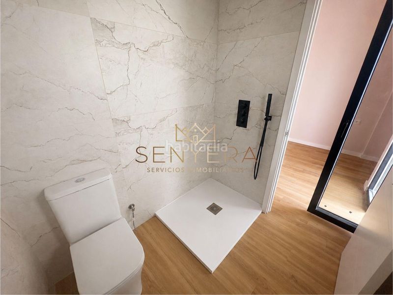 Foto 04bd2f73-de4b-47f9-b445-db62d115e3ec. Casa adossada a L´Hort de Senabre Valencia