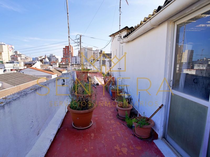 Foto 9e9c37eb-7a5e-49a1-908c-ce34e3091968. Edificio in Centro Histórico Gandia