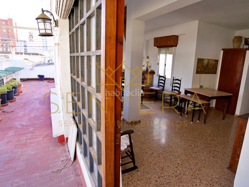Foto f3b6bbfc-5eb2-4eed-835e-2909376afd2d. Edificio in Centro Histórico Gandia