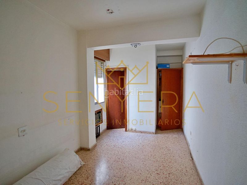 Foto 8e069f6c-d209-4581-8452-afede71260e2. Edificio en Centro Histórico Gandia