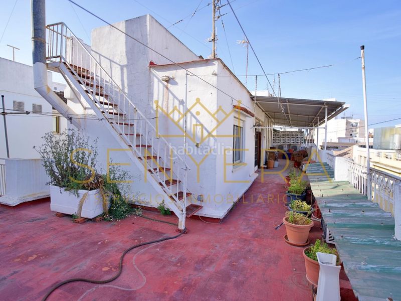 Foto e3841b9f-72ca-4a09-ba26-3150ed9b0a76. Edifici a Centro Histórico Gandia