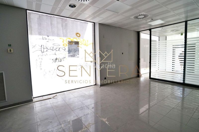 Foto 0f1915ac-92d6-4dcd-964b-9d1a4a7fa054. Local comercial a Torrefiel Valencia