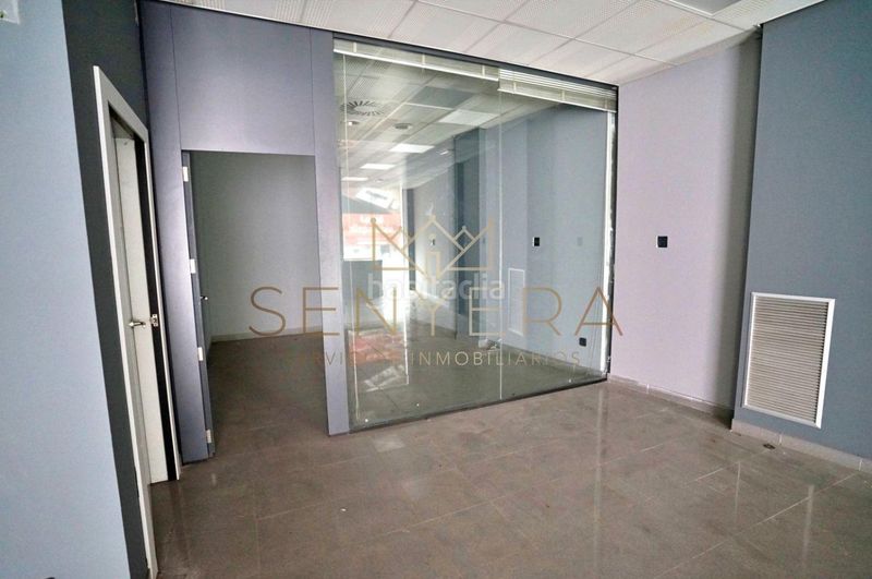 Foto aa6dc2fa-cb71-4ef9-9e39-bed7fffb26a8. Local comercial a Torrefiel Valencia