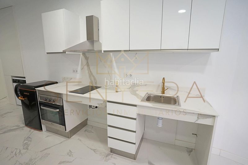 Foto 281bfd71-917a-4e42-be1c-48809012ee9b. Apartamento en Barrio de Patraix Valencia