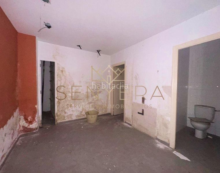 Foto e90c09f9-6144-4741-a199-6cc5a27859a5. Local comercial a La Raïosa Valencia