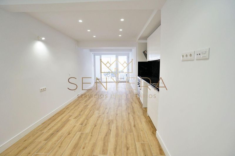 Foto 6d71ba39-8f6a-4b93-b02c-21fe1ca33a98. Piso en Barrio de Patraix Valencia