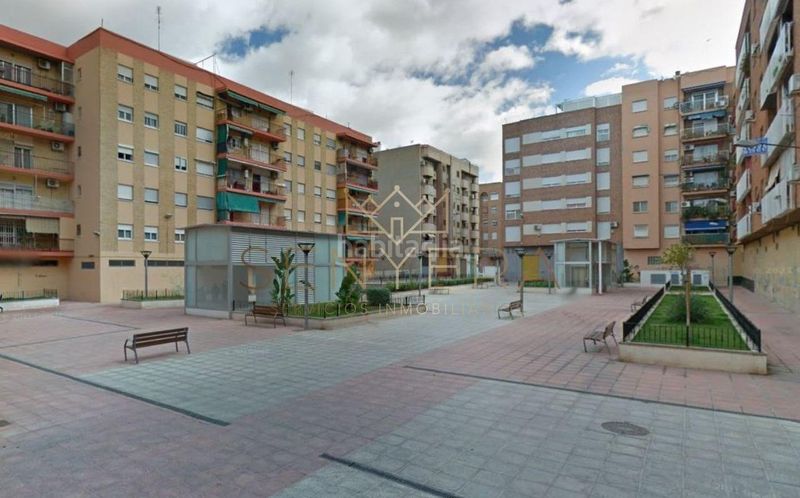 Foto 37fc7202-bce8-4793-8edd-4e1e40ca3abf. Local comercial en Cardenal Benlloch Mislata