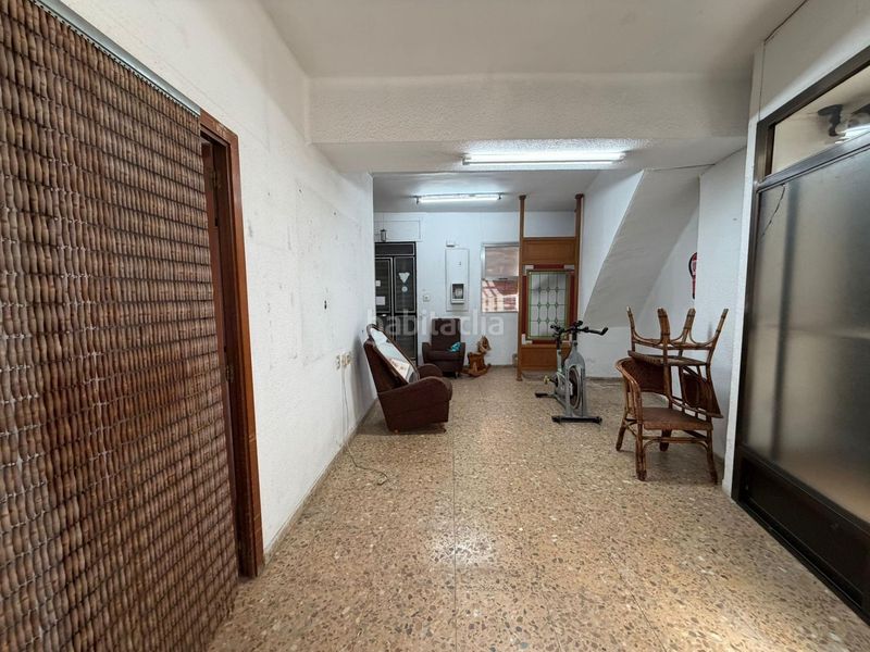 Foto 01ce0352-7cbc-4a1c-ba46-9a325a2f817d. Casa adossada a El Castell Burjassot