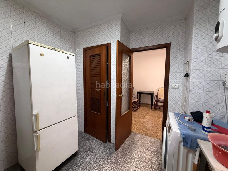 Foto 0eef7dcb-9f11-44bd-b6c2-4d1a5744c058. Casa adossada a El Castell Burjassot