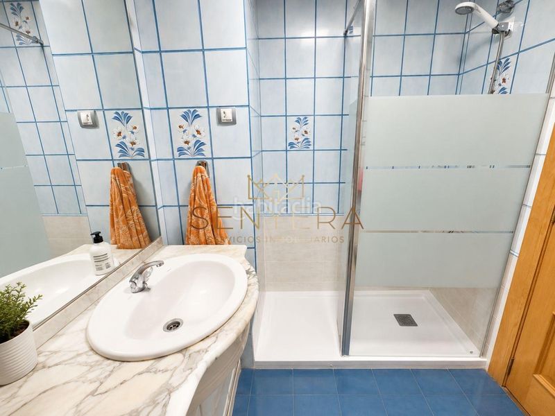 Foto 165b01a7-5418-48b9-a51b-6a5f654736ff. Piso en Barrio de Patraix Valencia