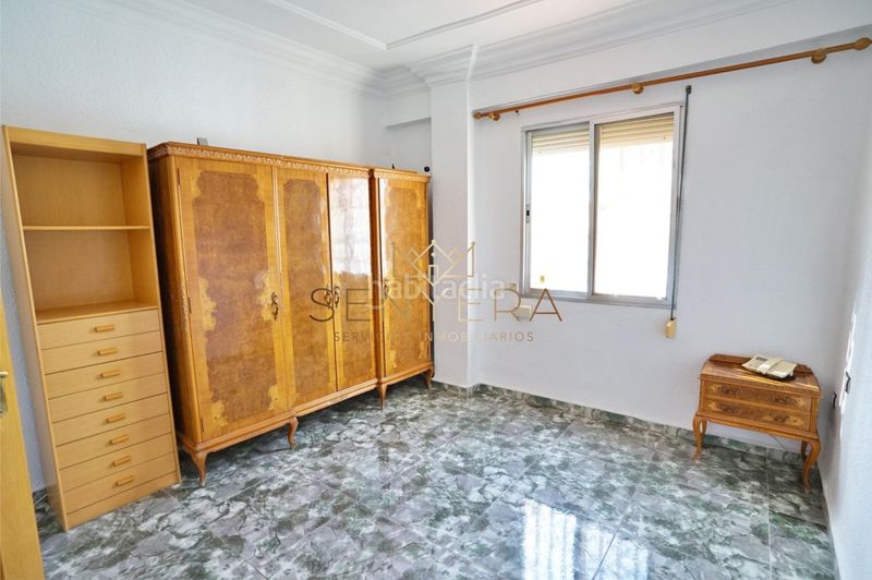 Foto bc678956-23ce-4f54-b868-f1d09af00ee3. Piso en Barrio de Patraix Valencia