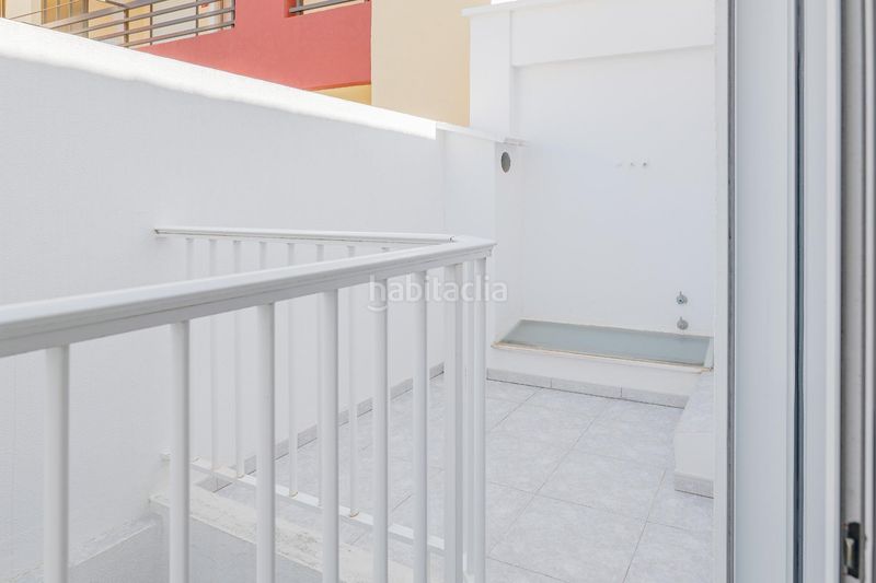 Foto 6af9bdf1-bd6b-4ce1-8f52-e7a224f540d7. Casa adossada amb aparcament a Tavernes de la Valldigna